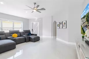 4908 Lombard Pass Dr, Lake Worth, FL 33463 - Photo 3