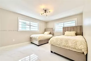 4122 Collins Ave, Miami Beach, FL 33140 - Photo 5