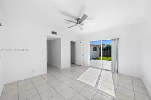 3925 NW 19th Ave, Oakland Park, FL 33309 - Photo 17