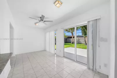 3925 NW 19th Ave, Oakland Park, FL 33309 - Photo 9