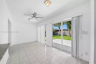 3925 NW 19th Ave, Oakland Park, FL 33309 - Photo 9