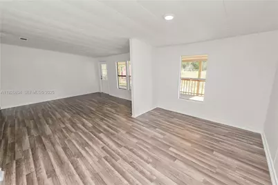 10850 Country Haven Dr, Other City - In The State Of Florida, FL 33809 - Photo 25