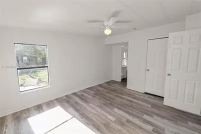 10850 Country Haven Dr, Other City - In The State Of Florida, FL 33809 - Photo 15