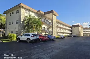 5181 W Oakland Park Blvd, Lauderdale Lakes, FL 33313 - Photo 1