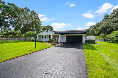 14330 SW 16th St, Davie, FL 33325 - Photo 5