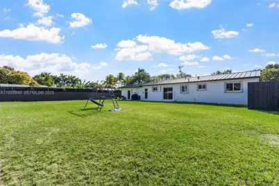 1125 NW 15th St, Homestead, FL 33030 - Photo 27