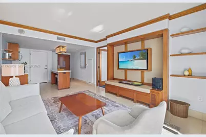 6801 Collins Ave #614 (legal 609), Miami Beach, FL 33141 - Photo 1