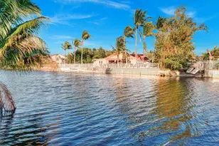 19901 NW 77th Ct, Hialeah, FL 33015 - Photo 51