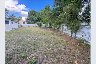 17231 NW 24th Pl, Miami Gardens, FL 33056 - Photo 27