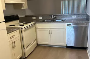 9911 Nob Hill Pl, Sunrise, FL 33351 - Photo 15