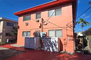 744 85th St, Miami Beach, FL 33141 - Photo 13