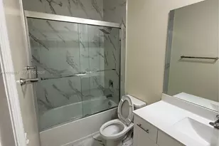 11128 W 32nd Ln, Hialeah, FL 33018 - Photo 13