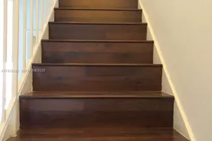 9375 Fontainebleau Blvd, Miami, FL 33172 - Photo 15