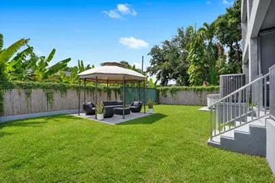 1968 NW 25th Ave, Miami, FL 33125 - Photo 53