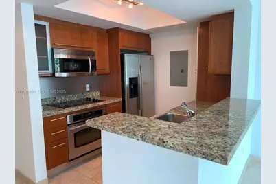 110 Washington Ave #1405, Miami Beach, FL 33139 - Photo 3