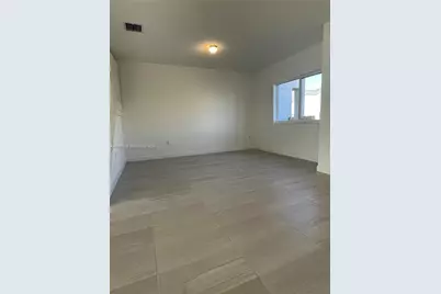 1221 NW 4th Ln #1221, Florida City, FL 33034 - Photo 5