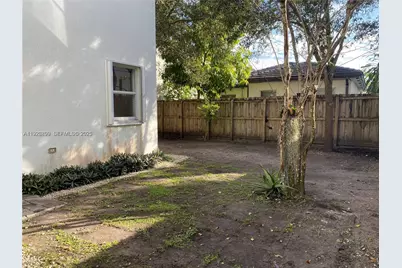 3616 NE 3rd Ct, Homestead, FL 33033 - Photo 9