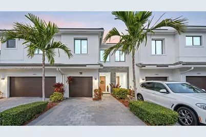 10887 SW 232nd Ter, Homestead, FL 33032 - Photo 1
