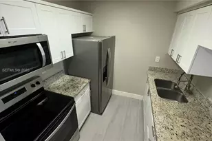 250 NW 107th Ave, Miami, FL 33172 - Photo 3