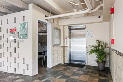 17051 NE 35th Ave #301, North Miami Beach, FL 33160 - Photo 3