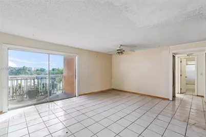 17051 NE 35th Ave #301, North Miami Beach, FL 33160 - Photo 7