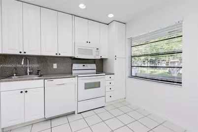 21529 Cypress Hammock Dr #35J, Boca Raton, FL 33428 - Photo 15