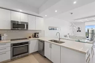 999 SW 1st Ave, Miami, FL 33130 - Photo 13