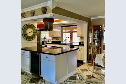 4908 NW 47th Ter, Tamarac, FL 33319 - Photo 13