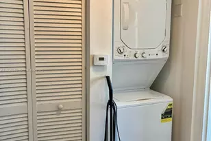 18800 NE 29th Ave, Aventura, FL 33180 - Photo 9