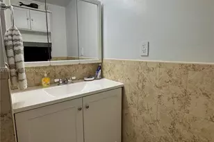 3750 NE 170th St, North Miami Beach, FL 33160 - Photo 19