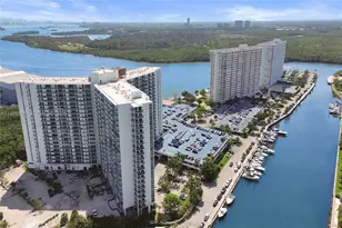 100 Bayview Dr, Sunny Isles Beach, FL 33160 - Photo 7