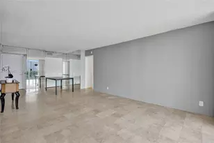 100 Bayview Dr, Sunny Isles Beach, FL 33160 - Photo 3