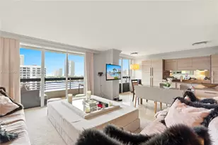 3530 Mystic Pointe Dr, Aventura, FL 33180 - Photo 15