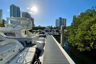 3530 Mystic Pointe Dr, Aventura, FL 33180 - Photo 45