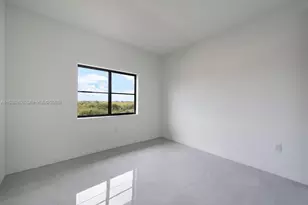 1327 NW 2nd Ln, Florida City, FL 33034 - Photo 9