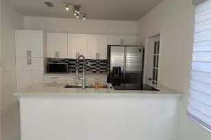 1922 NW 4th St, Miami, FL 33125 - Photo 5