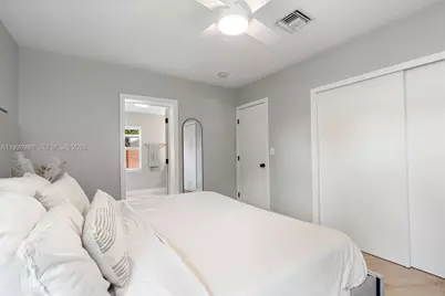 10650 NE 11th Ct, Miami Shores, FL 33138 - Photo 13
