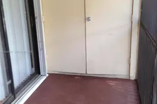 15689 SW 106th Ln, Miami, FL 33196 - Photo 9