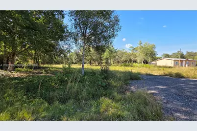 340 N Jinete St, Clewiston, FL 33440 - Photo 9