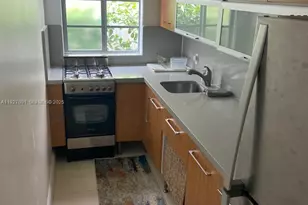 526 15th St, Miami Beach, FL 33139 - Photo 5