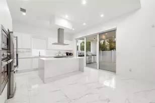 7455 NW 103rd Pl, Doral, FL 33178 - Photo 9