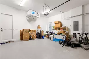 7455 NW 103rd Pl, Doral, FL 33178 - Photo 47