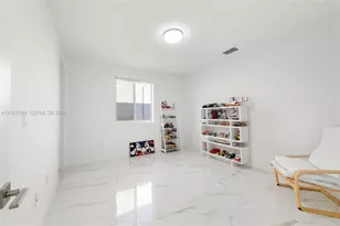 7455 NW 103rd Pl, Doral, FL 33178 - Photo 15