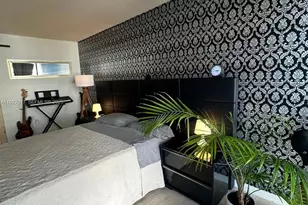 600 NE 36th St, Miami, FL 33137 - Photo 5