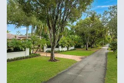 6890 SW 94th St, Pinecrest, FL 33156 - Photo 87
