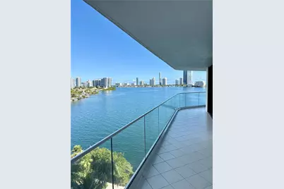 2800 Island Blvd #706, Aventura, FL 33160 - Photo 1