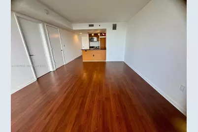 50 Biscayne Blvd #3807, Miami, FL 33132 - Photo 5