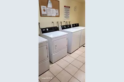 4001 Hillcrest Dr #705, Hollywood, FL 33021 - Photo 23