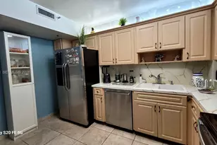 4001 Hillcrest Dr, Hollywood, FL 33021 - Photo 1