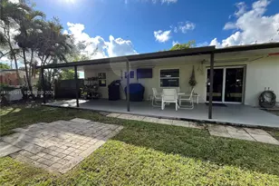 10011 SW 162nd St, Miami, FL 33157 - Photo 19